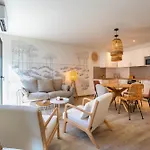 Les De Julie Au Domaine Des Muses Apartamento *