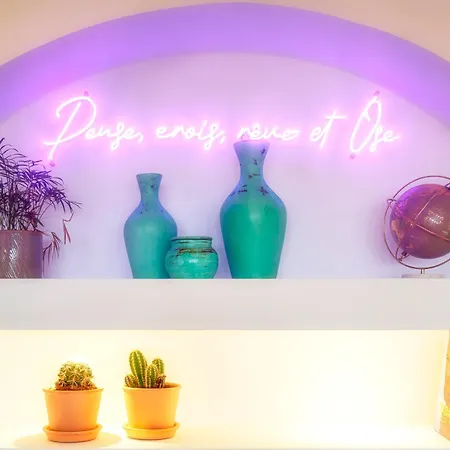 Les De Julie Au Domaine Des Muses