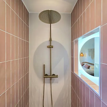 Les De Julie Au Domaine Des Muses