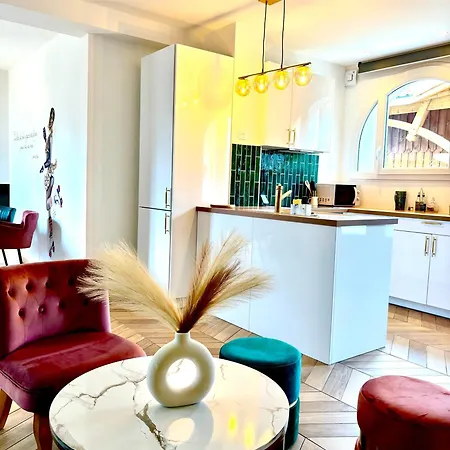 Les De Julie Au Domaine Des Muses Appartement