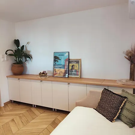 Les De Julie Au Domaine Des Muses Appartement *