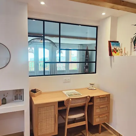 Les De Julie Au Domaine Des Muses *