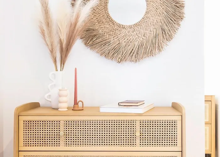 Les De Julie Au Domaine Des Muses